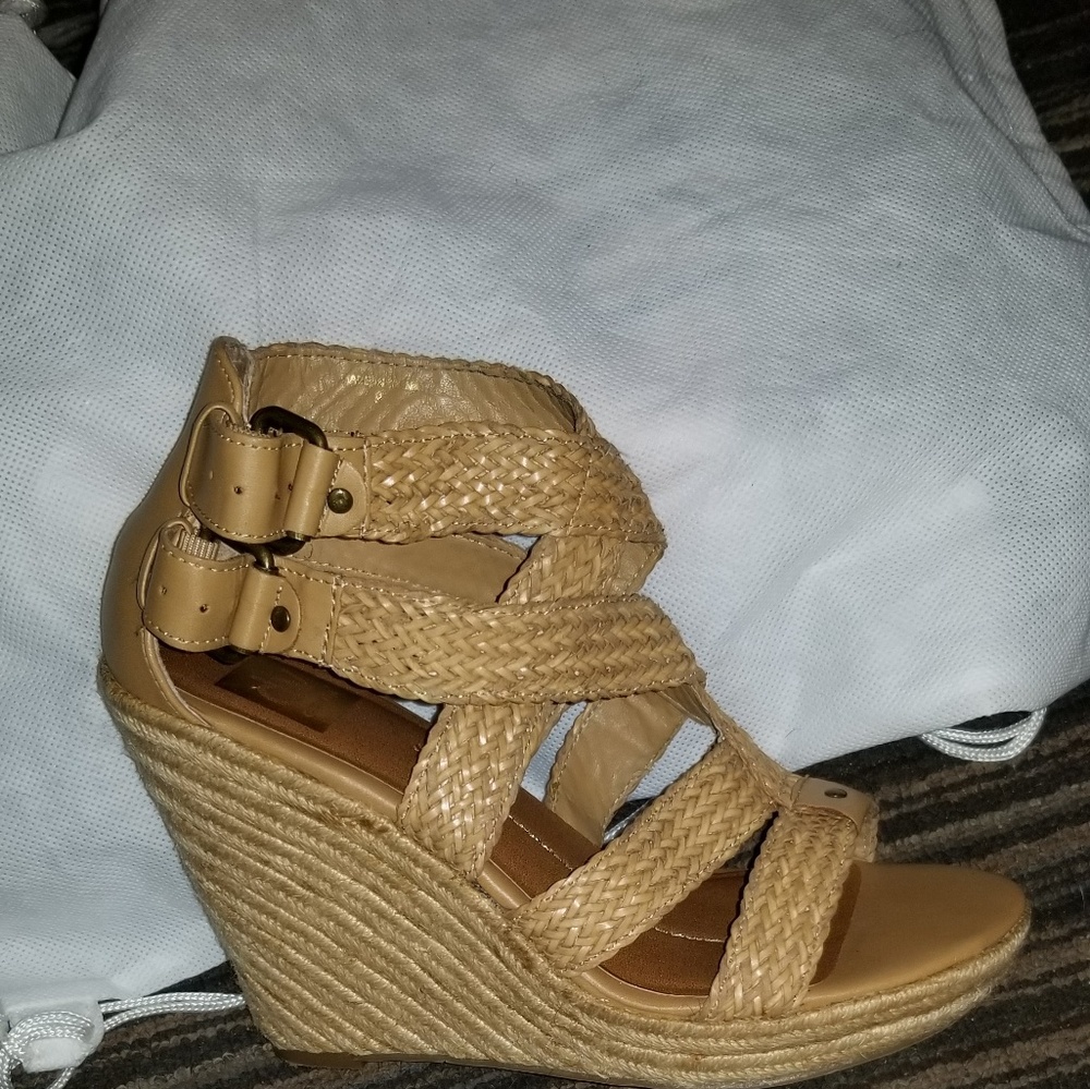 Tan Sandals